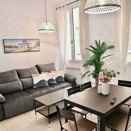 For You Rentals Centrico Apartamento Temporal En La Calle Infanta Inf1A Madrid Eksteriør billede