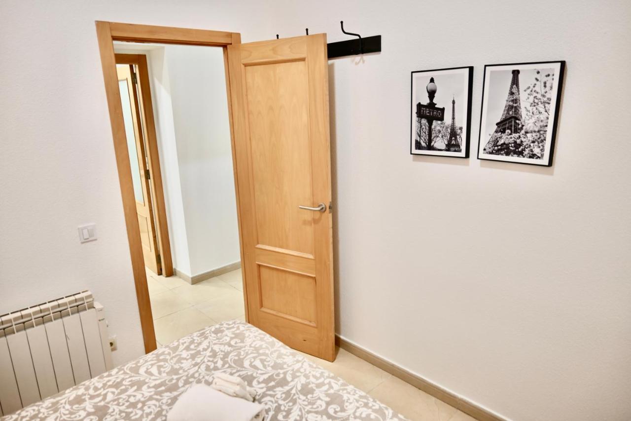 For You Rentals Centrico Apartamento Temporal En La Calle Infanta Inf1A Madrid Eksteriør billede