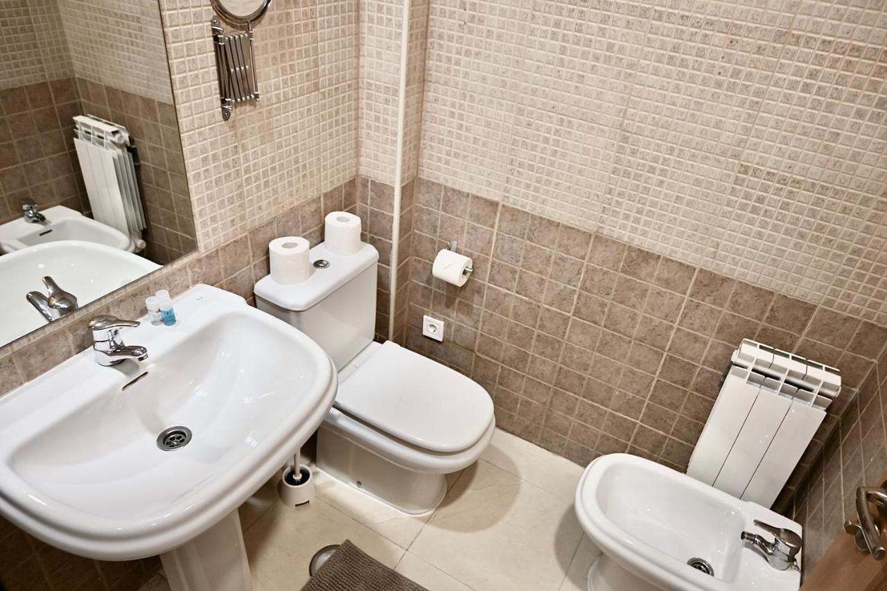 For You Rentals Centrico Apartamento Temporal En La Calle Infanta Inf1A Madrid Eksteriør billede